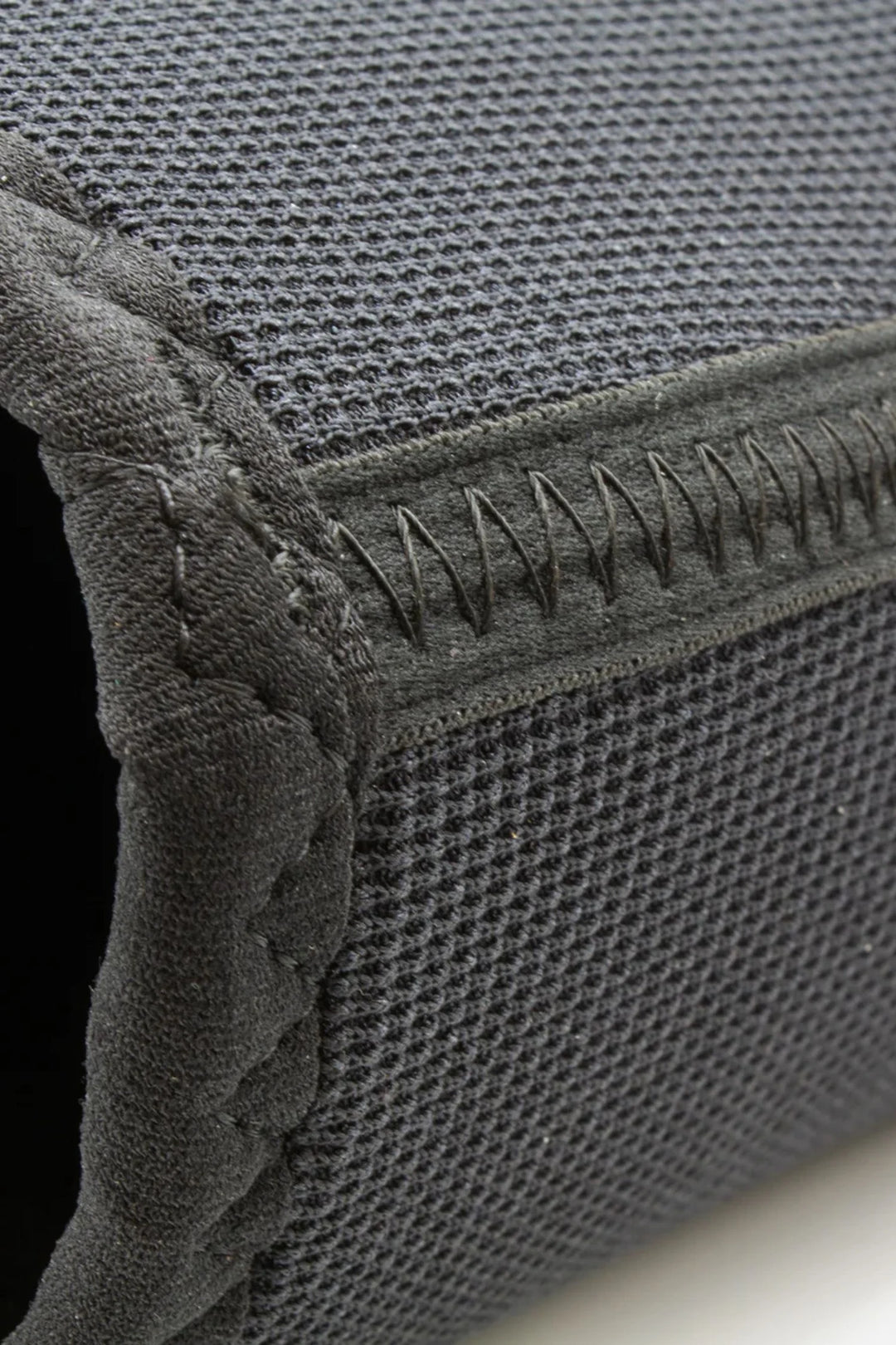 fortex-regular-knee-sleeves-IPF-approved-powerlifting-squat-stitching
